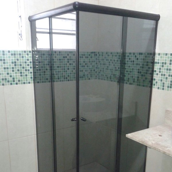 Box de Canto Fumê